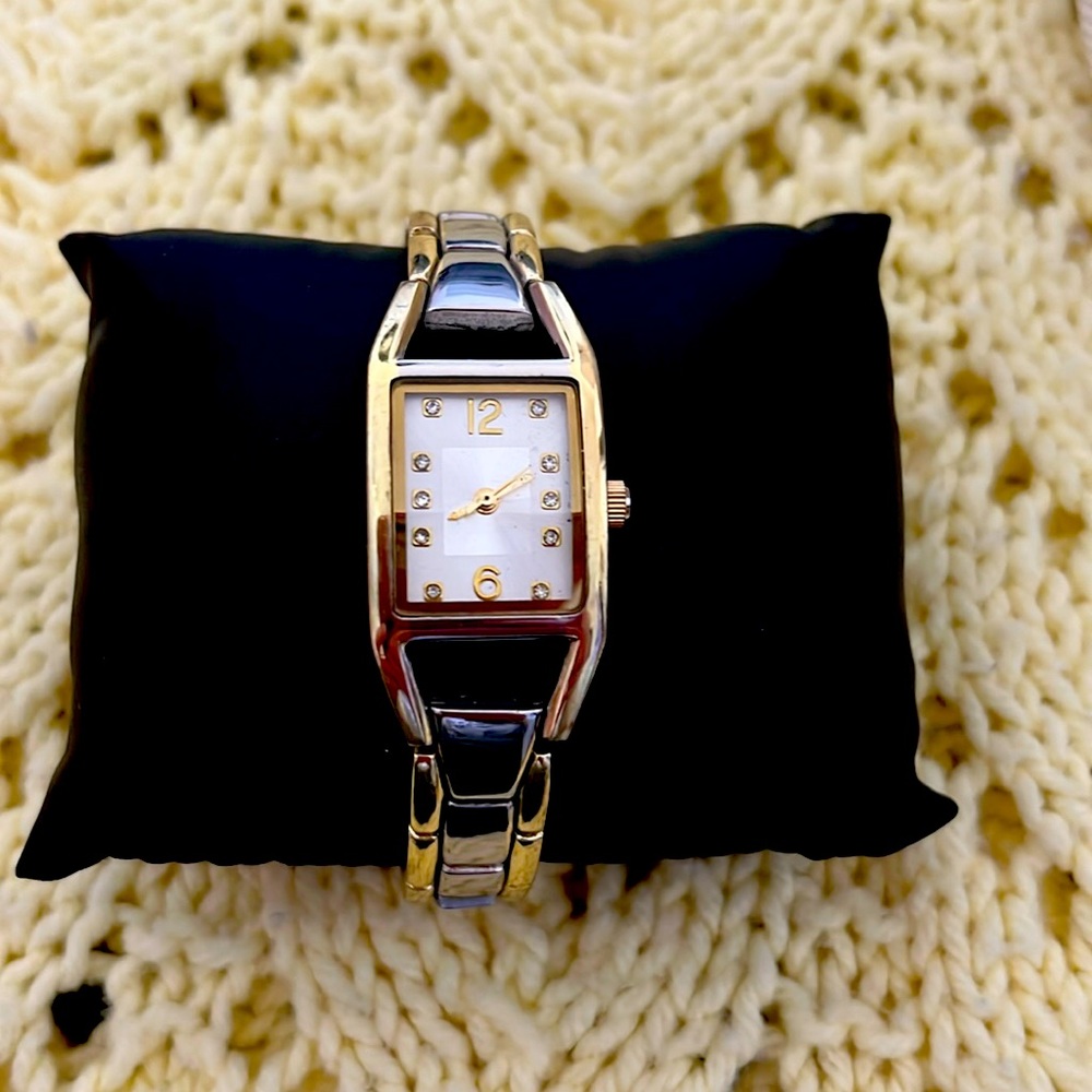 Ladies two-tone watch